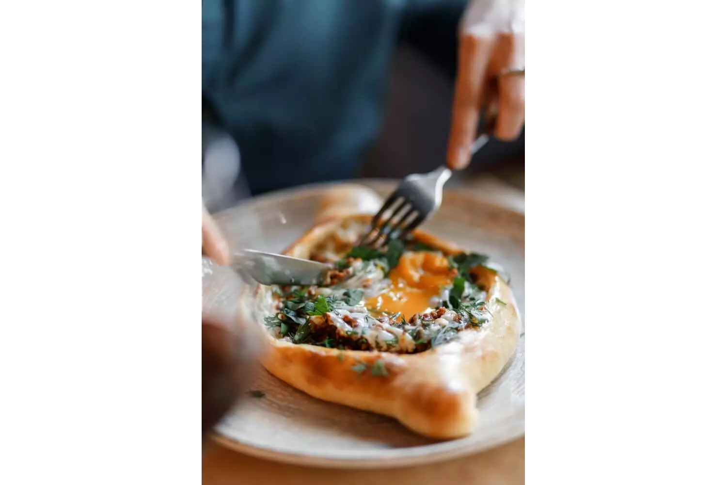 Khachapuri: A dough filled with egg and cheese
