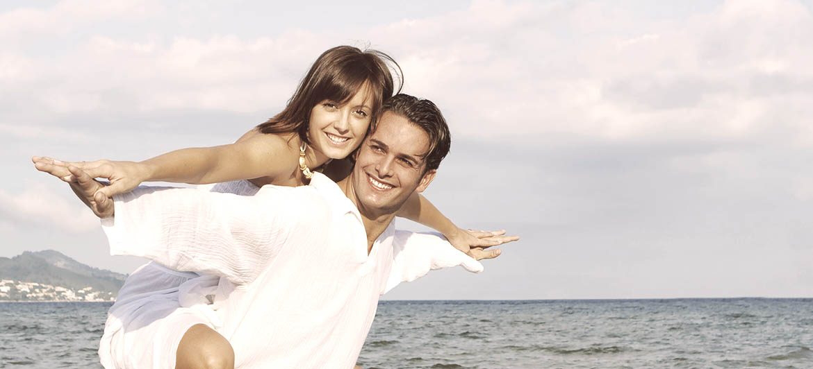 Un viaggio per conoscere la moda adlib ibiza tra mercatini ed eventi di moda