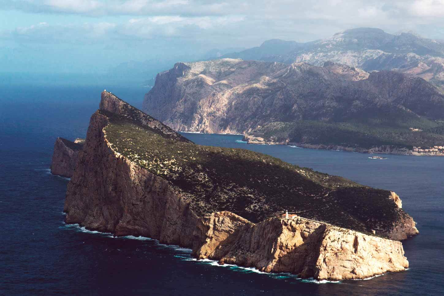 islas desiertas en el mundo