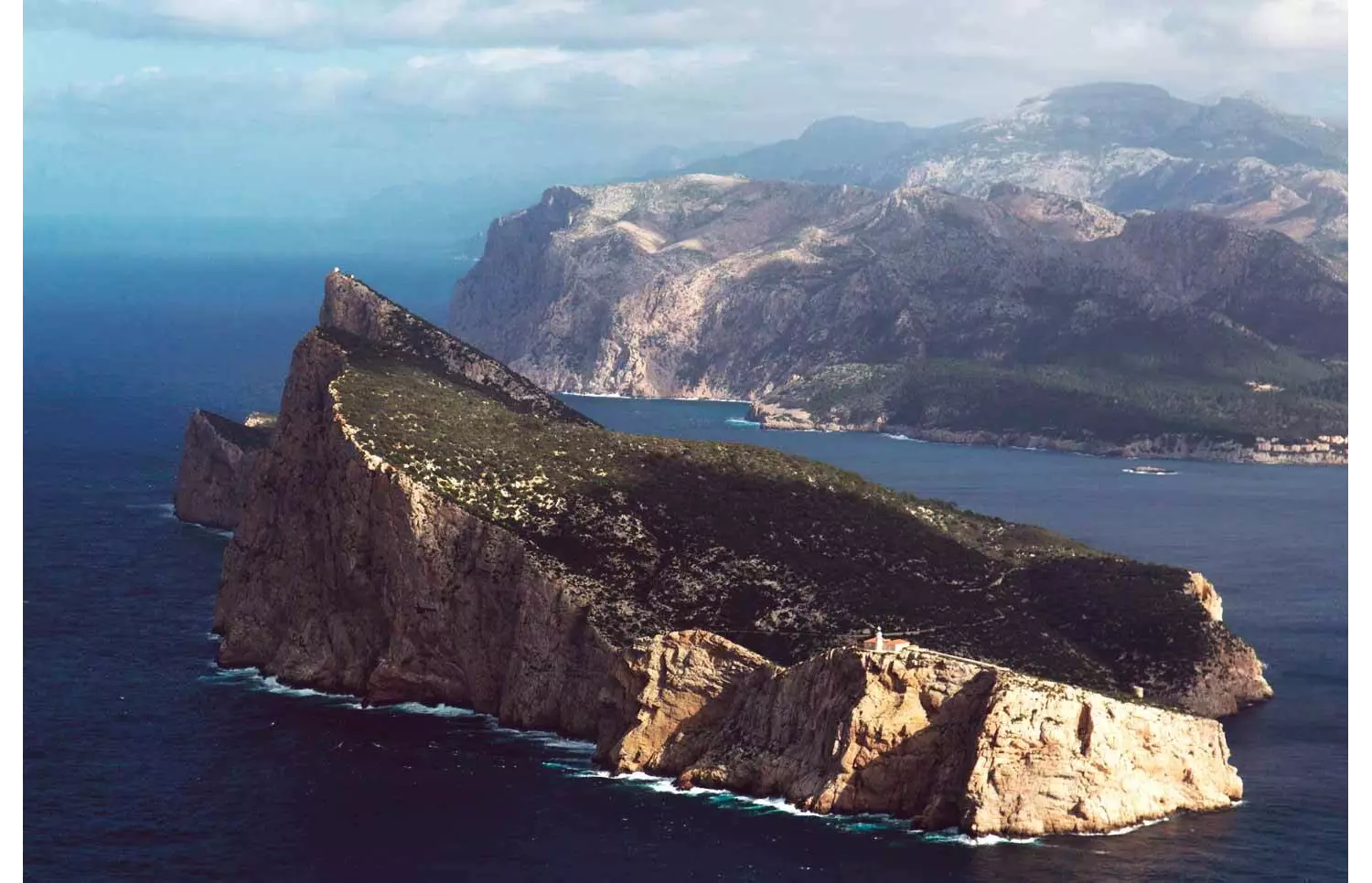 islas desiertas en el mundo