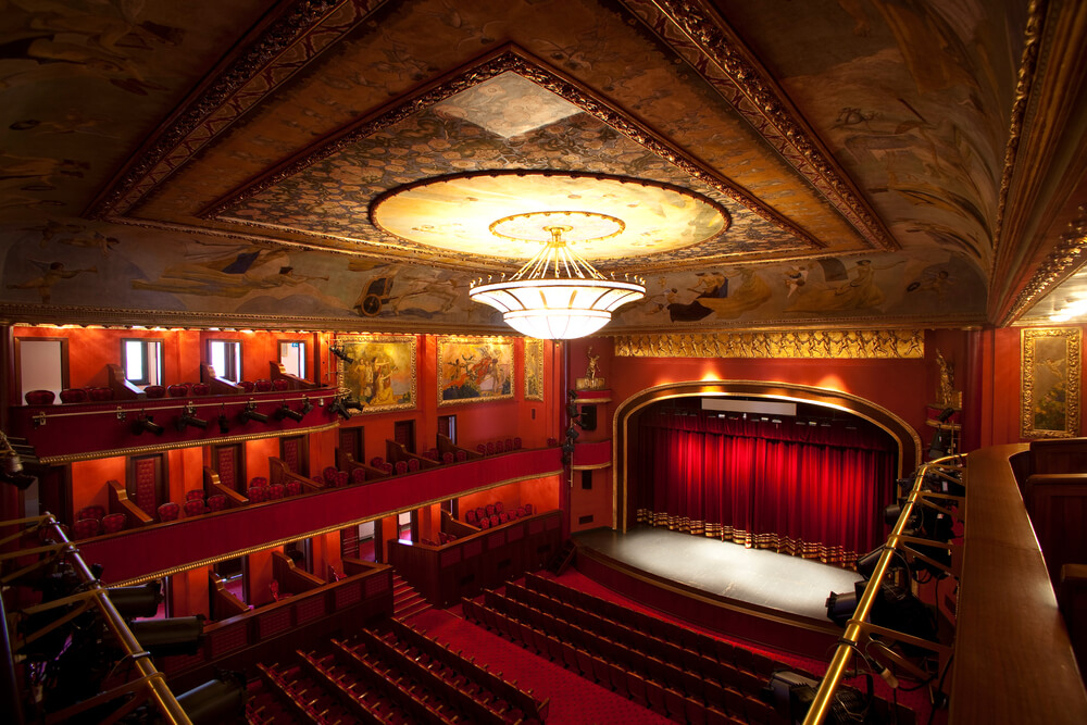 Istanbul Musik: das Süreyya-Opernhaus von Innen.