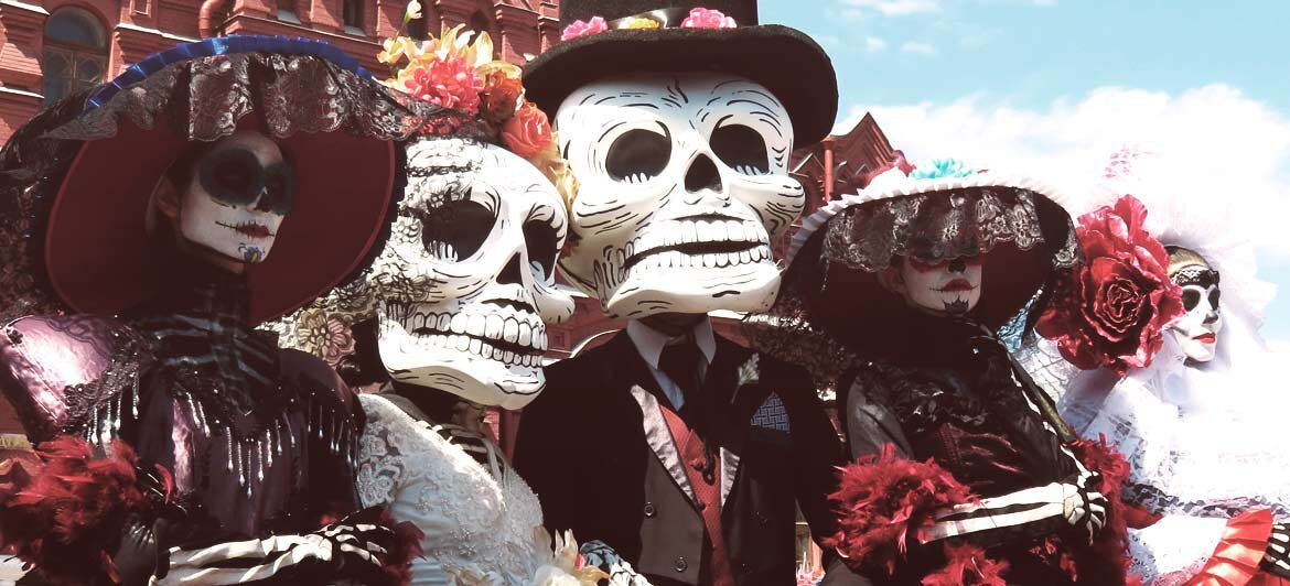 La fête mexicaine des morts est une autre version de l'histoire de la Toussaint