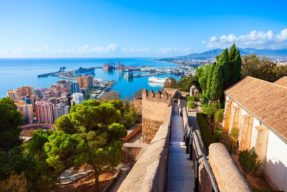 Málaga Sehenswürdigkeiten: die alte Mauer des Castillo de Gibralfaro.
