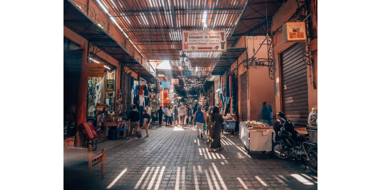 Eine der Sehenswürdigkeiten in Marrakesch: der Souk.