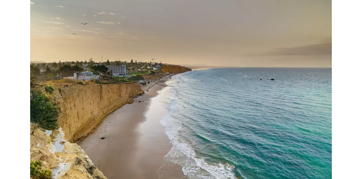 Las mejores playas de Cádiz para un verano de cala en cala