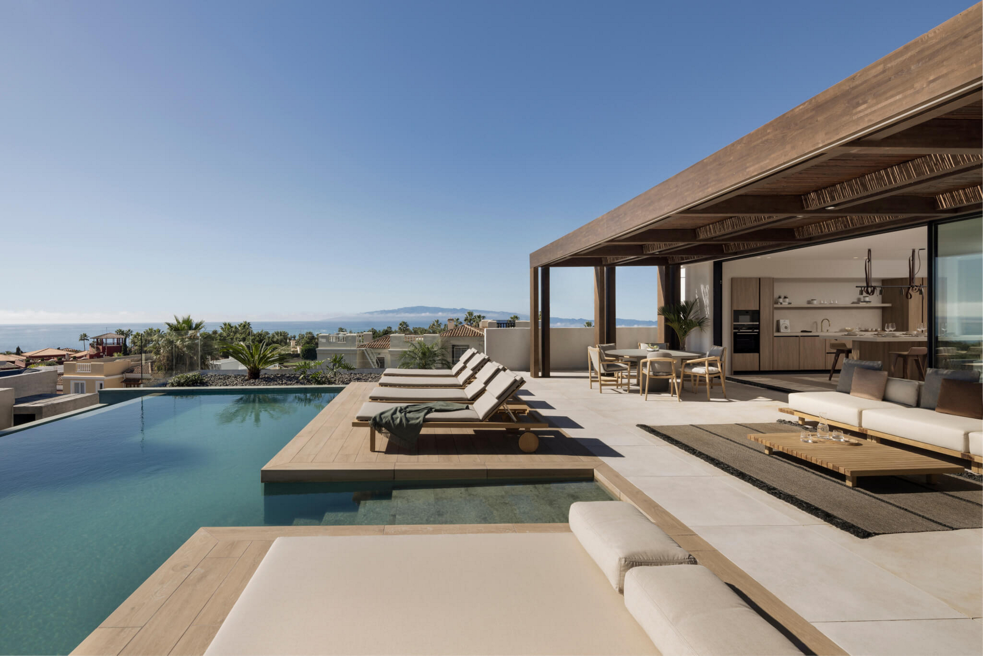 mejores apartahoteles españa