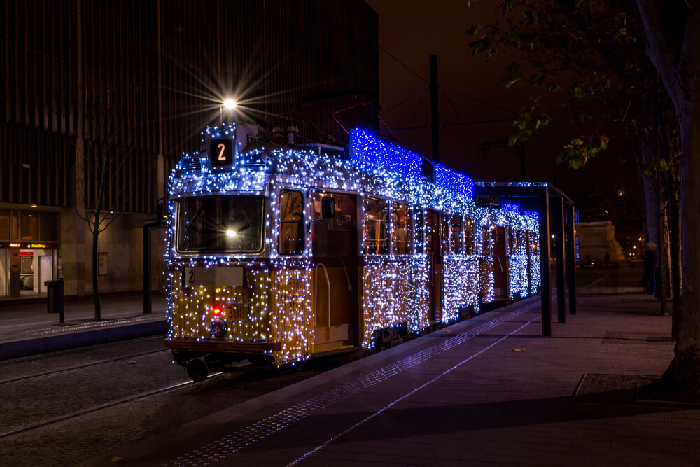 navidad en budapest luces
