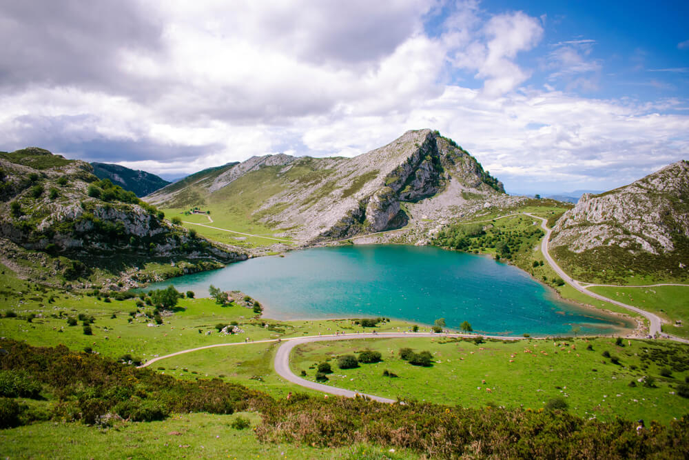 Northern Spain Holidays: Picos de Europa with a big lake surrounded by green
