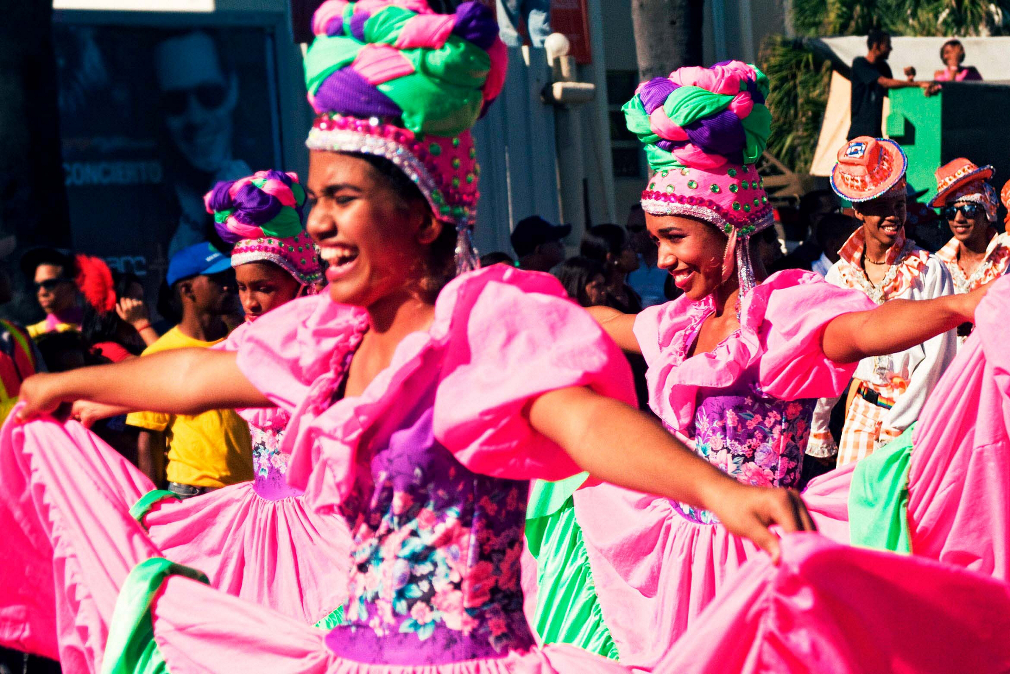 pin-and-travel-carnaval-santo-domingo-2017