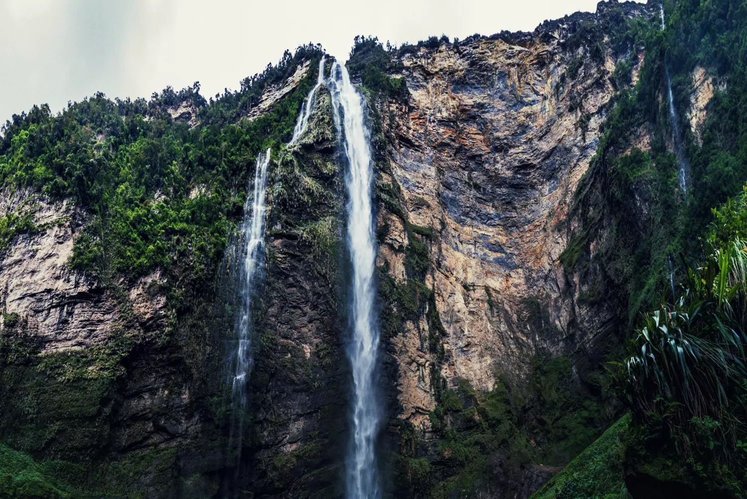 pin-and-travel-unbekanntesten-wasserfalle-peru