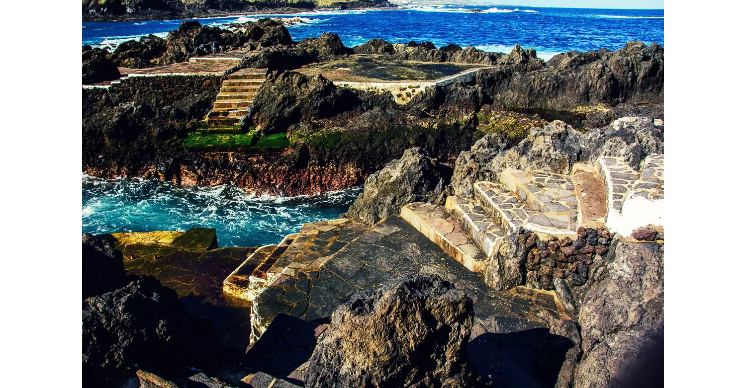 pin-and-travel-piscinas-naturales-el-caleton-de-garachico-tenerife2x-1