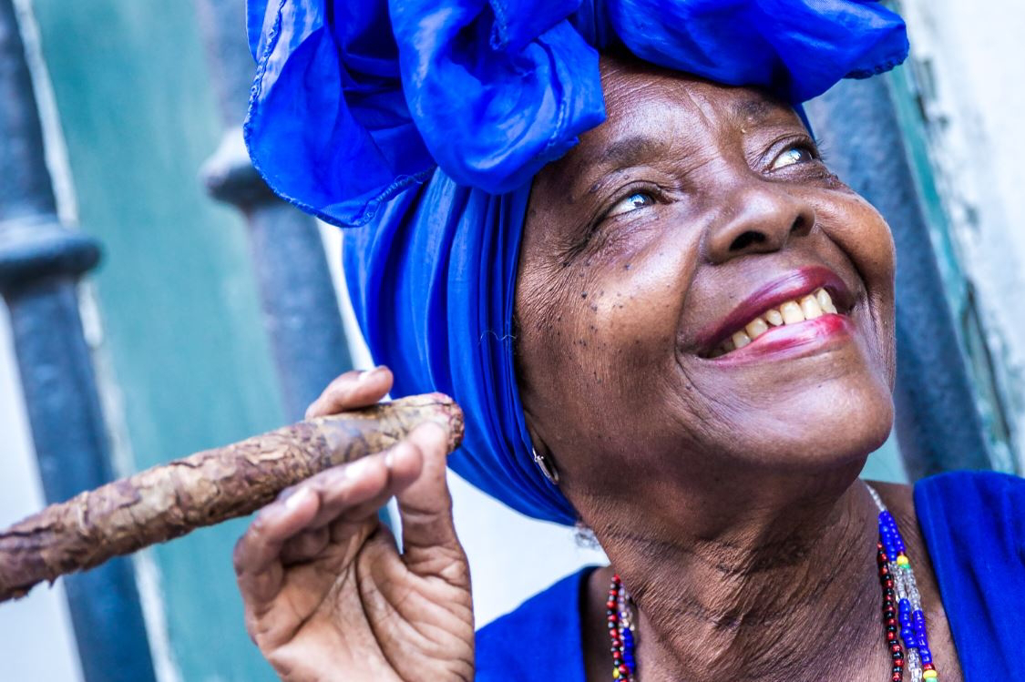 pin-and-travel-reise-nach-kuba-havannzigarre