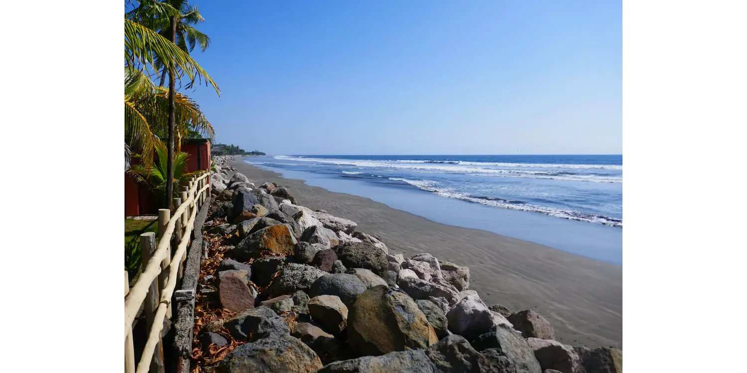 playa jiquilillo nicaragua