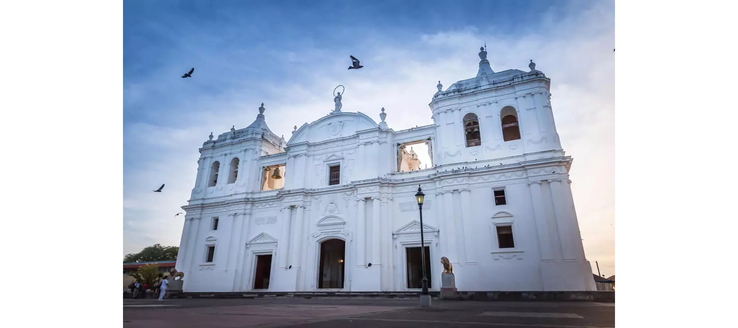 que ver en nicaragua catedral leon