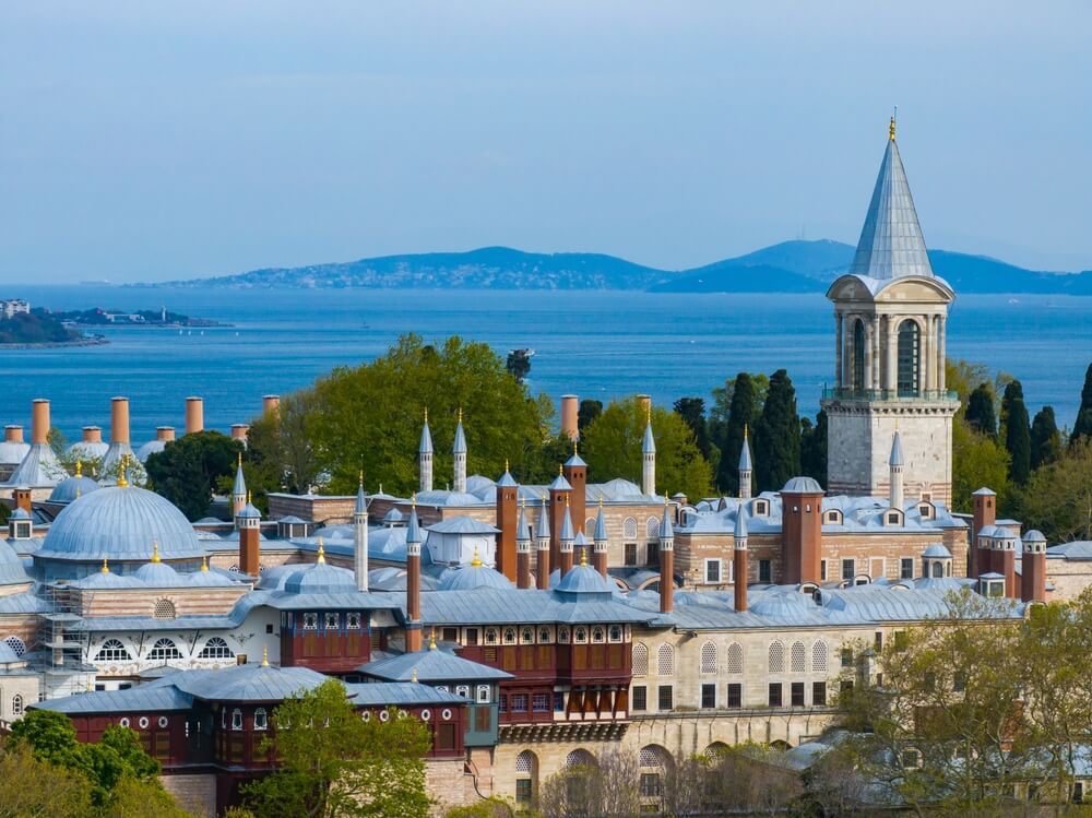 Topkapi-Palast, zentral im Krimi Topkapi, einem der Romane, die in Istanbul spielen