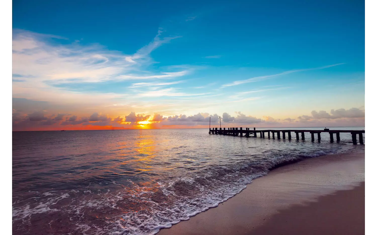 Romantic things to do in Cozumel: The beach at Occidental Cozumel at sunset