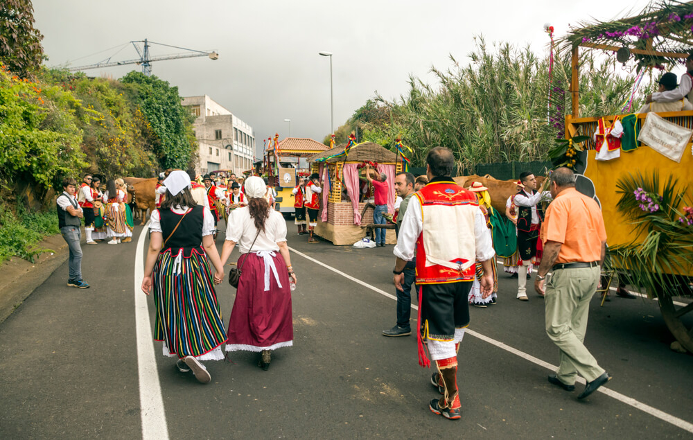 Romerías Tenerife: A street parade during a romería