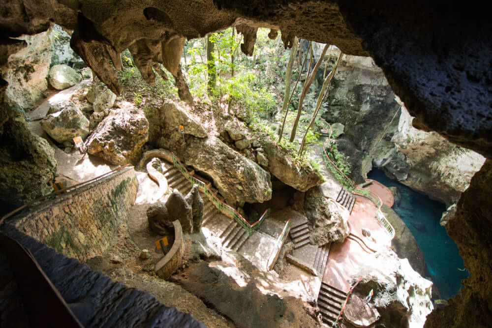Einer der Seen des Naturmonuments Los Tres Ojos in Santo Domingo, Dominikanische Republik.