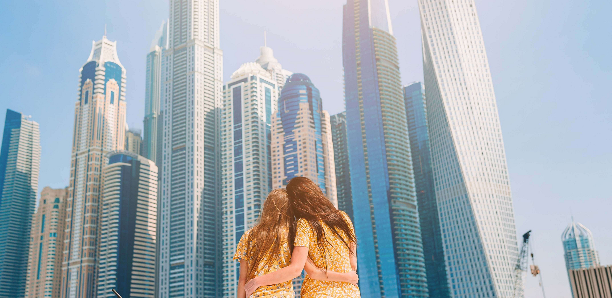 Things to do in Dubai with kids: Mum and daughter looking at the skyline