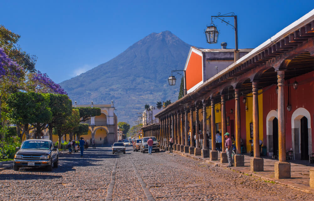Famous attractions in Guatemala: The cobbled streets of Guatemala city
