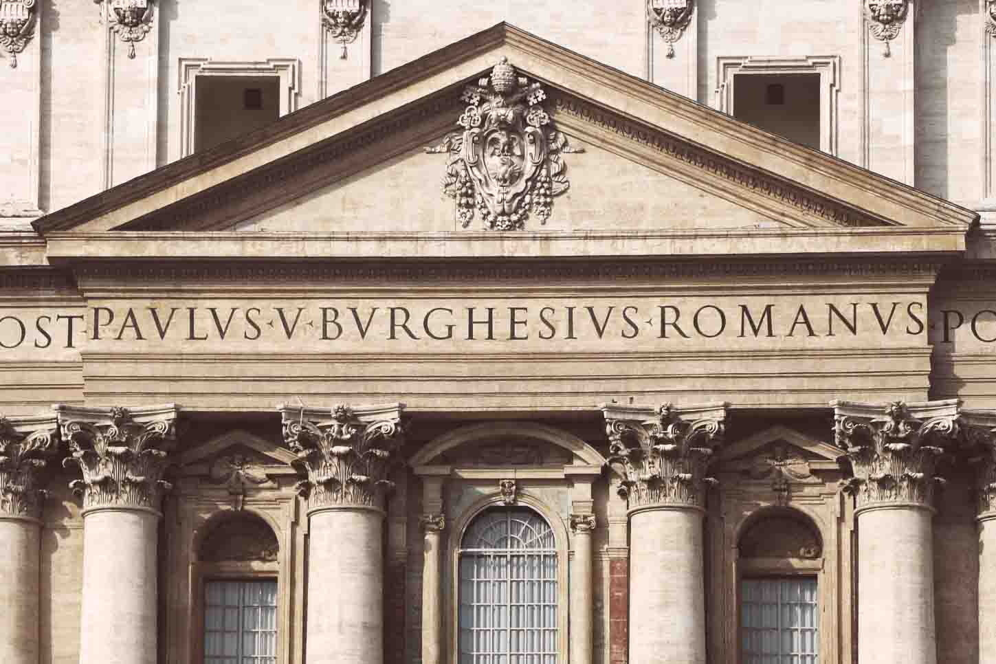 Scopri come si festeggia la Pasqua in Italia in bilico tra religione e folklore