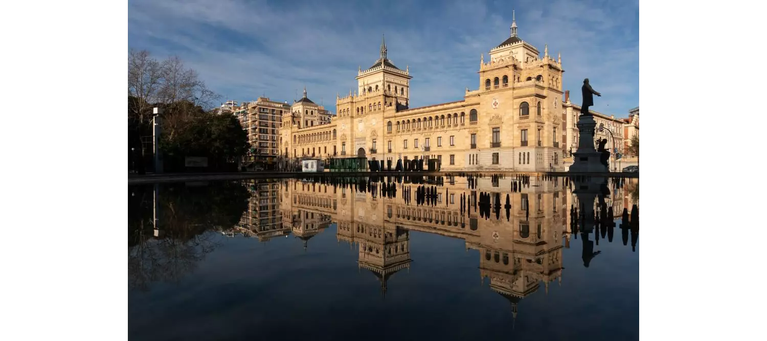 Valladolid, Spanien, Sehenswürdigkeiten: Academia de Caballería.