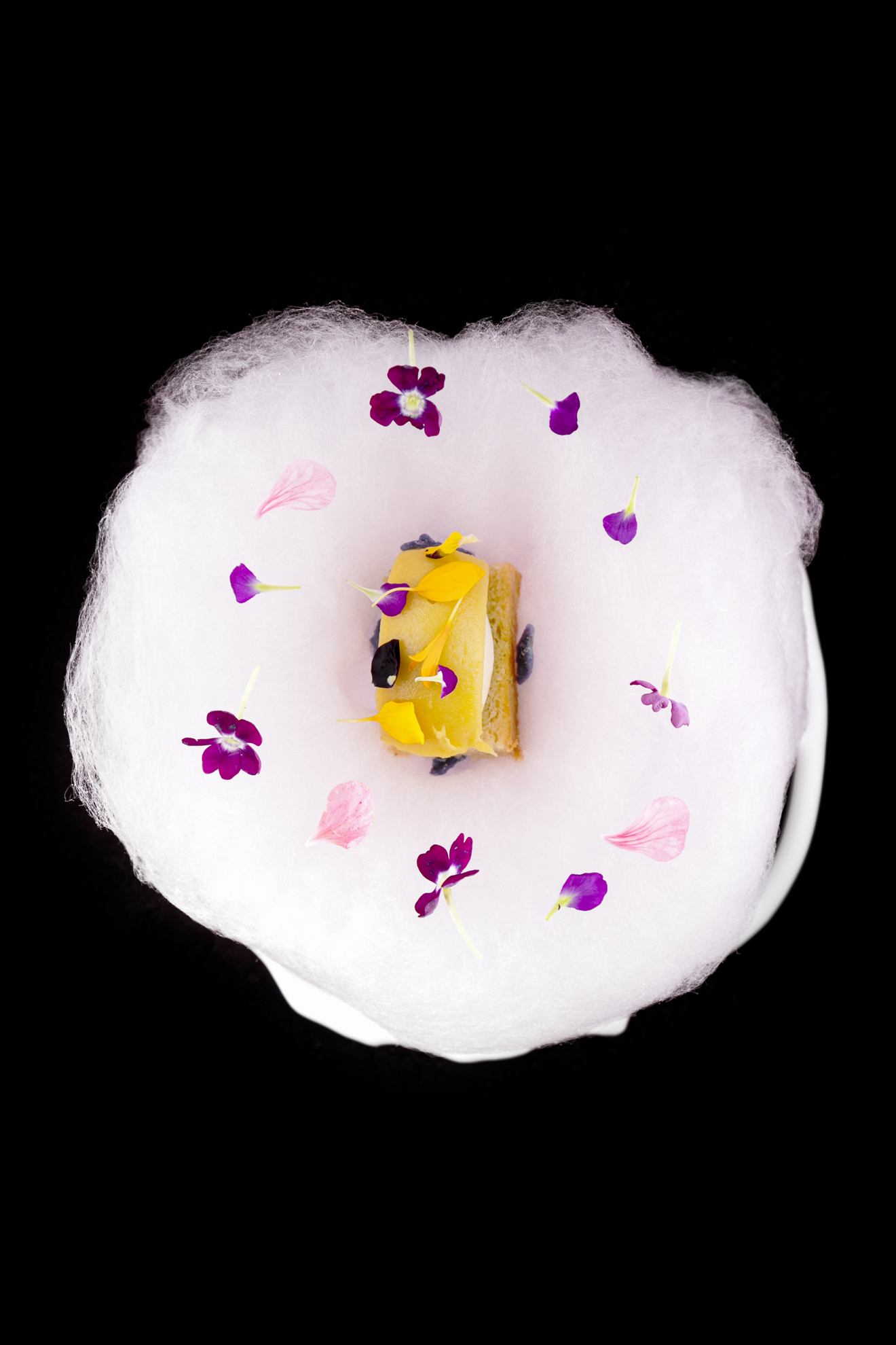 Violeta, <em>palo cortado</em> wine and banana ice cream