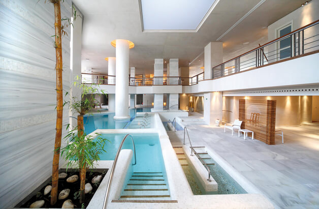 Romantic spa breaks for couples: The Royal Hideaway Sancti Petri spa facilities