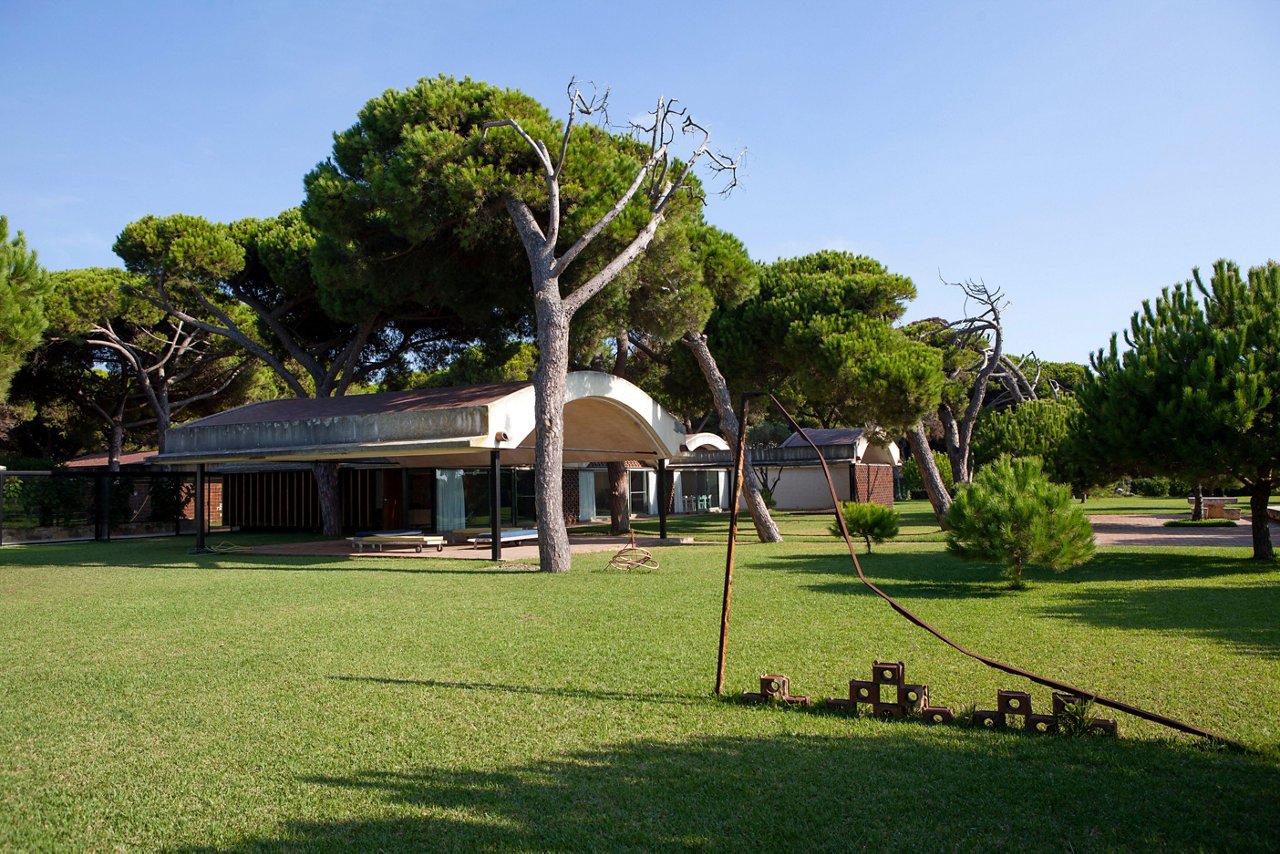 Vista general de la Casa Gomis
