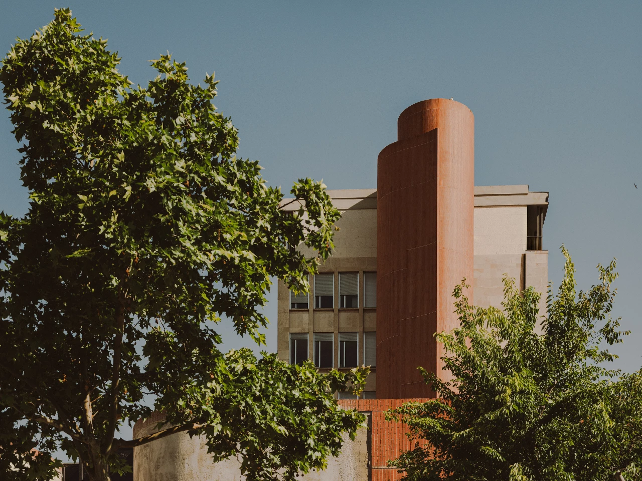 ETSAB-Escola tècnica superior d’arquitectura de Barcelona