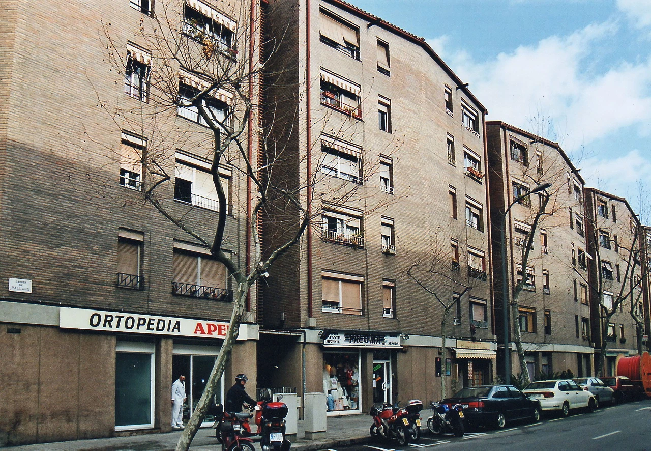 Vivendes carrer Pallars, 299, de Martorell i Bohigas