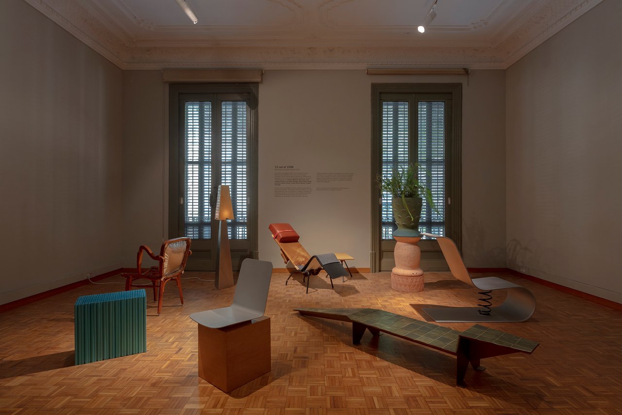 Sala d'exposicions amb obres de disseny 12 out of 100K