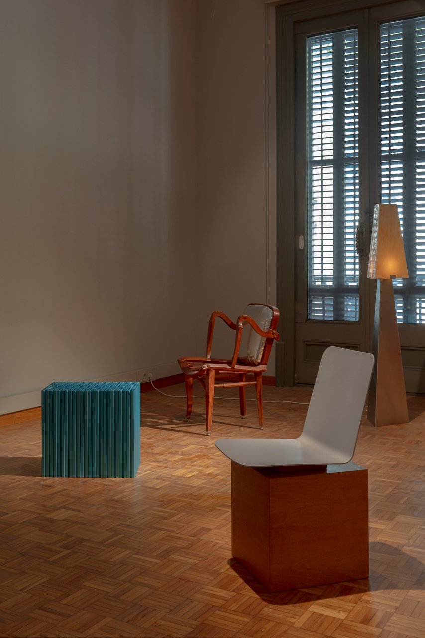 Sala d'exposicions amb obres de disseny 12 out of 100K