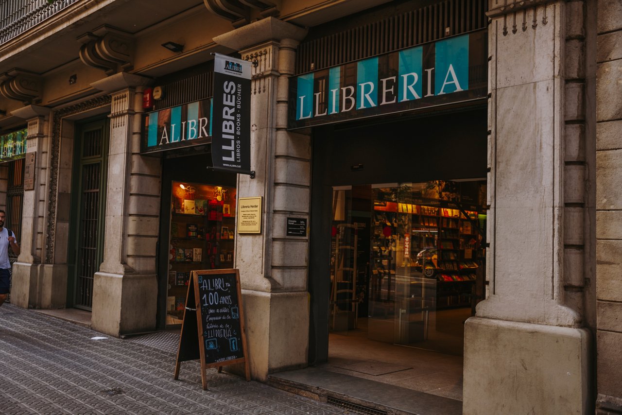 Entrada de la llibreria Alibri