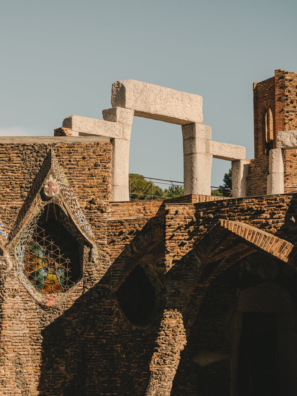 Detall de la cripta Gaudí a la Colònia Güell