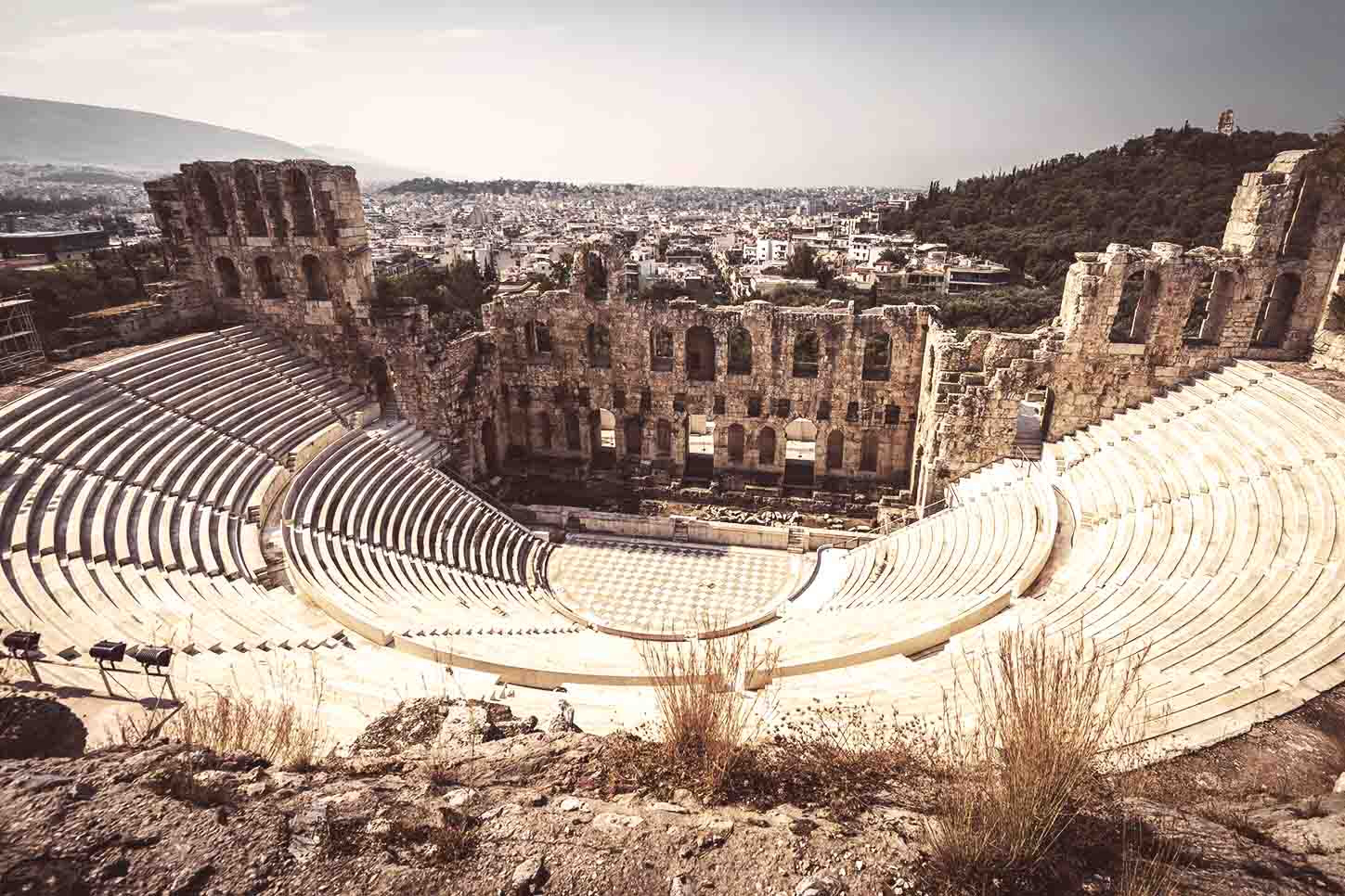 Faites honneur à la Grèce antique: mangez et habillez-vous au style grec