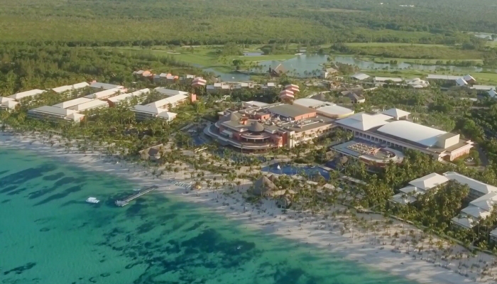 Huts in Barceló Bávaro Palace (Punta Cana)