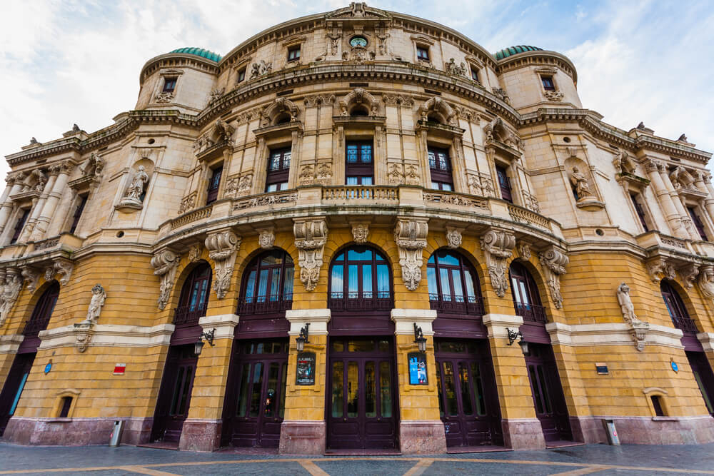 Bilbao Altstadt: das Teatro Arriaga.