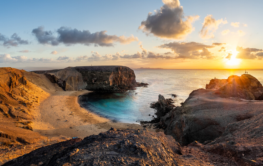 Soak up the sun and take your dose of vitamin D while on a Canary Islands wellness retreat