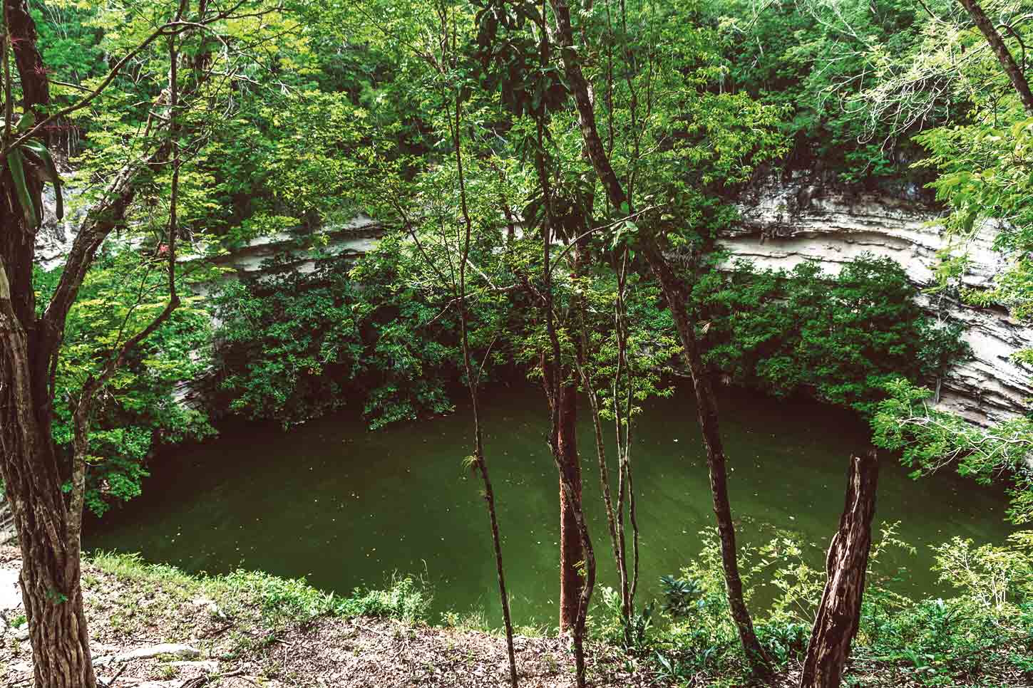 cenote-chichen-itza