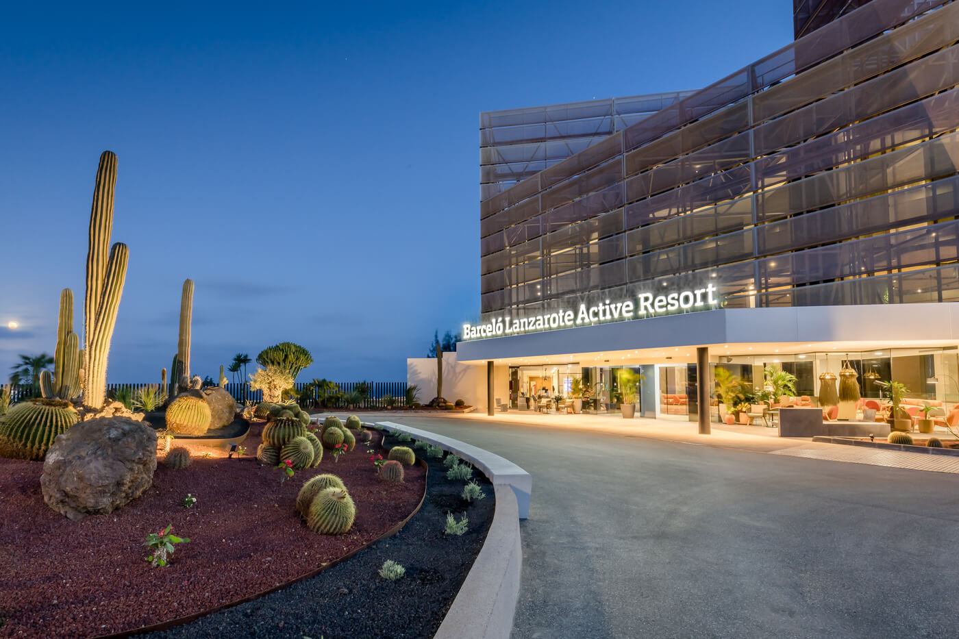 Cycling in Lanzarote: A close-up of the entrance to the Barceló Lanzarote Active Resort