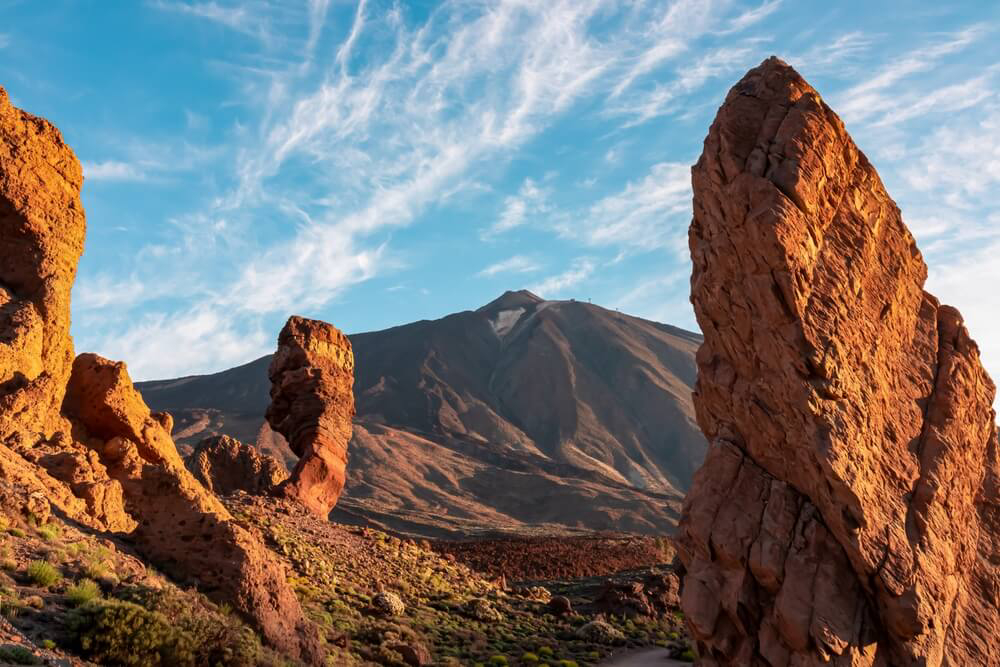 Instagrammable locations: Mount Teide surrounded by volcanic structures