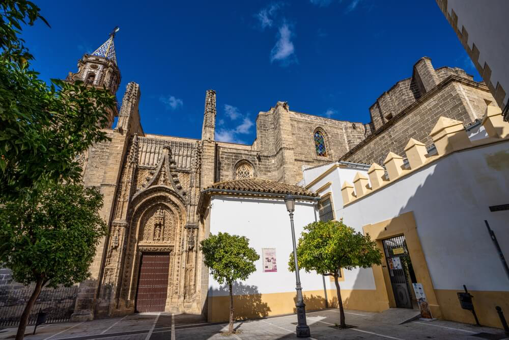 Außenansicht der Iglesia de San Miguel in Jerez de la Frontera.