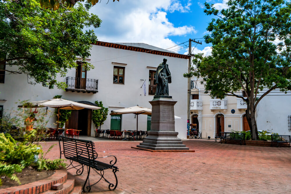 Padre Billini street is the setting for one of many movies filmed in the Dominican Republic.