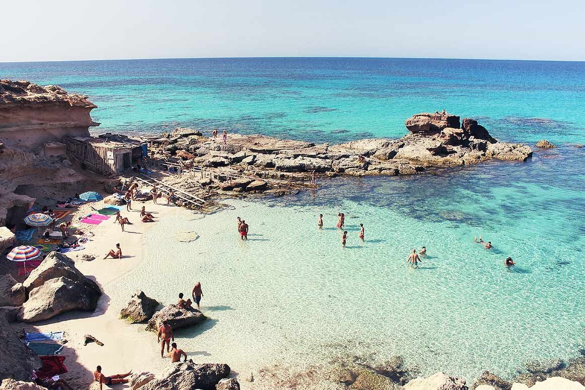 Playa de Caló d'Es Mort