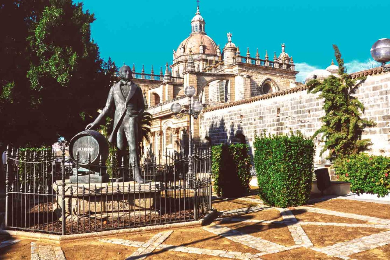 Tío-Pepe Denkmal in Jerez: eine der bekanntesten Sherry-Sorten.