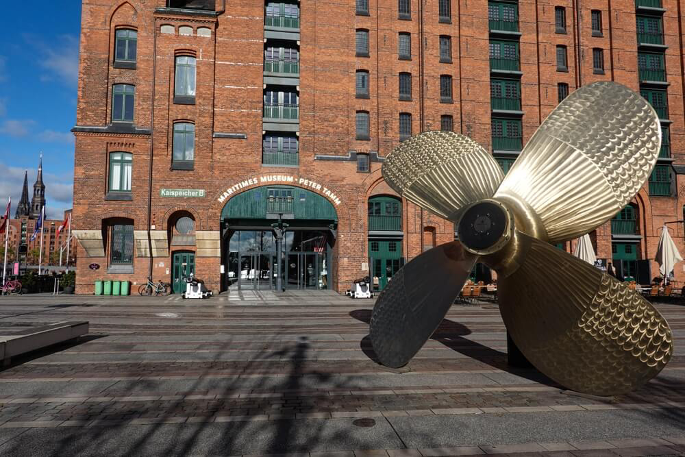 Maritime Museum: The facade of the Hamburg Maritime Museum in HafenCity