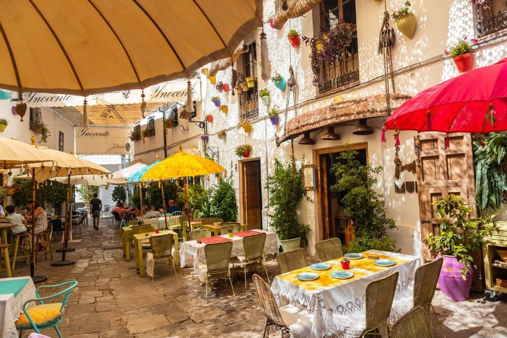 Things to see in Jerez de la Frontera: A cute patio in Jerez Old Town with a bar and terrace