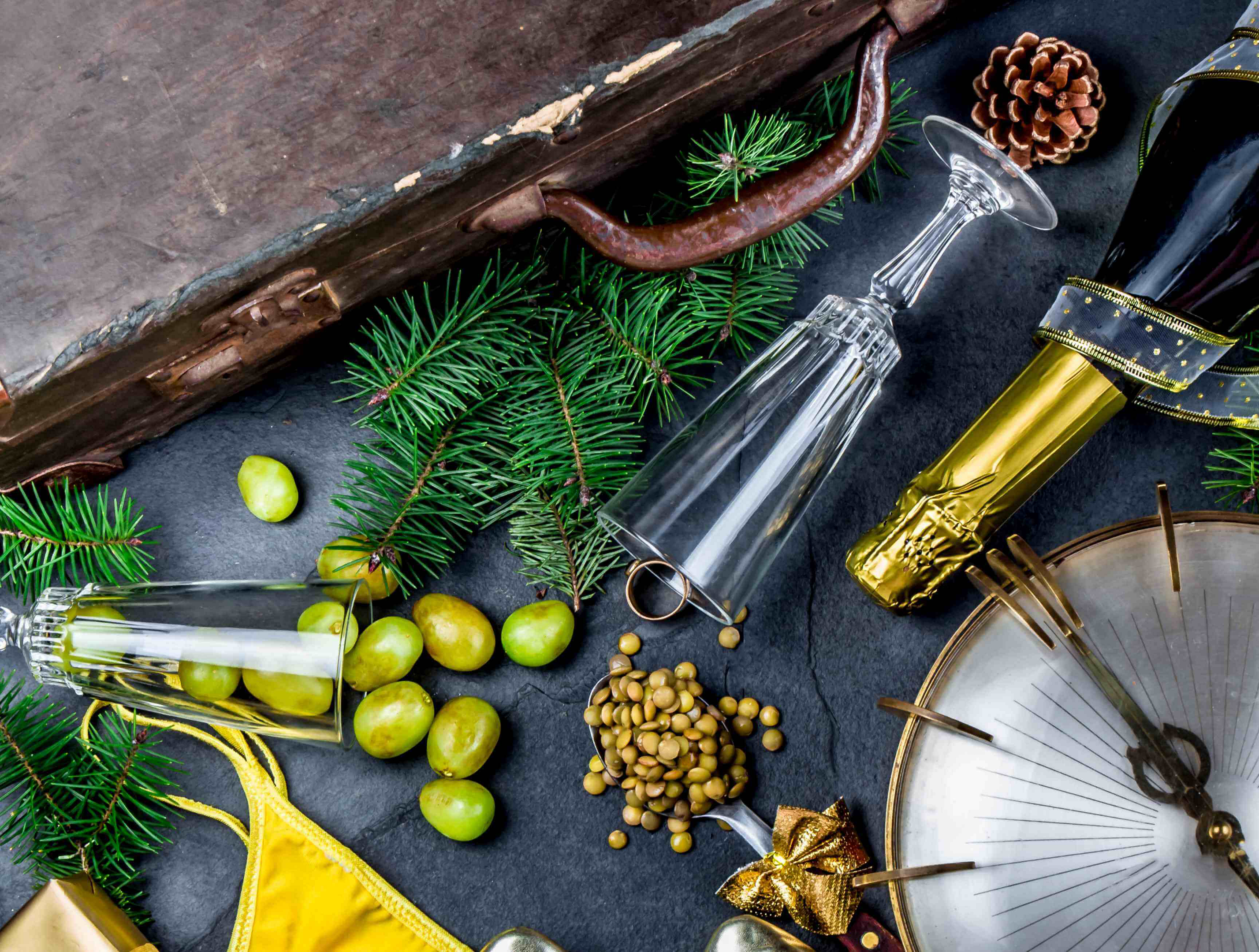 tradiciones y rituales para el año nuevo en lationamerica