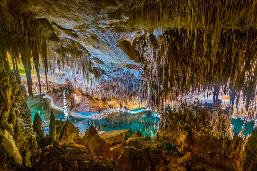 Tropfsteinhöhlen Mallorca: Coves del Drach - Drachenhöhlen.